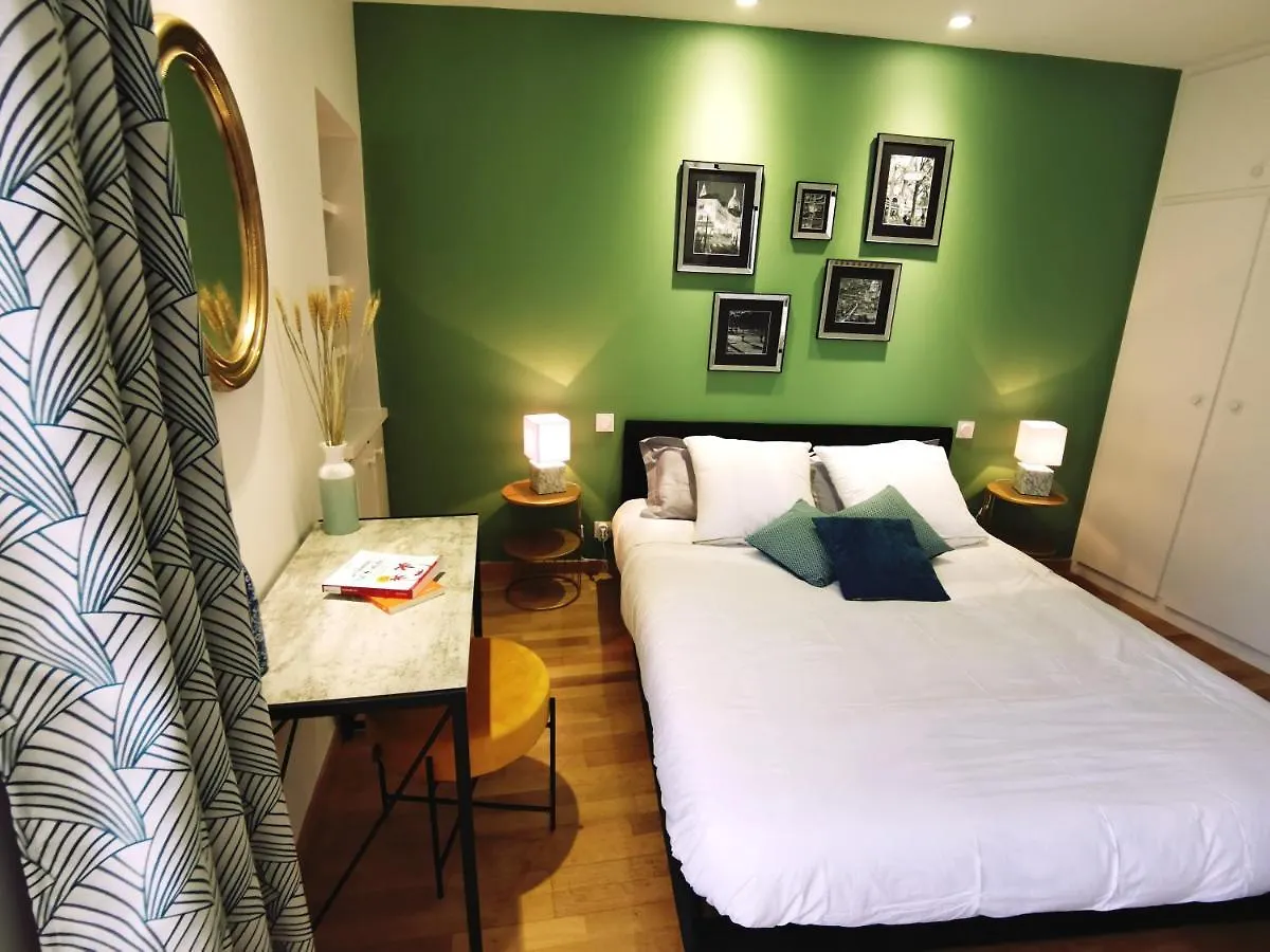 Premier Chapitre - Design Et Charme De L'Ancien En Coeur De Ville Saint-Brieuc 0*,  France
