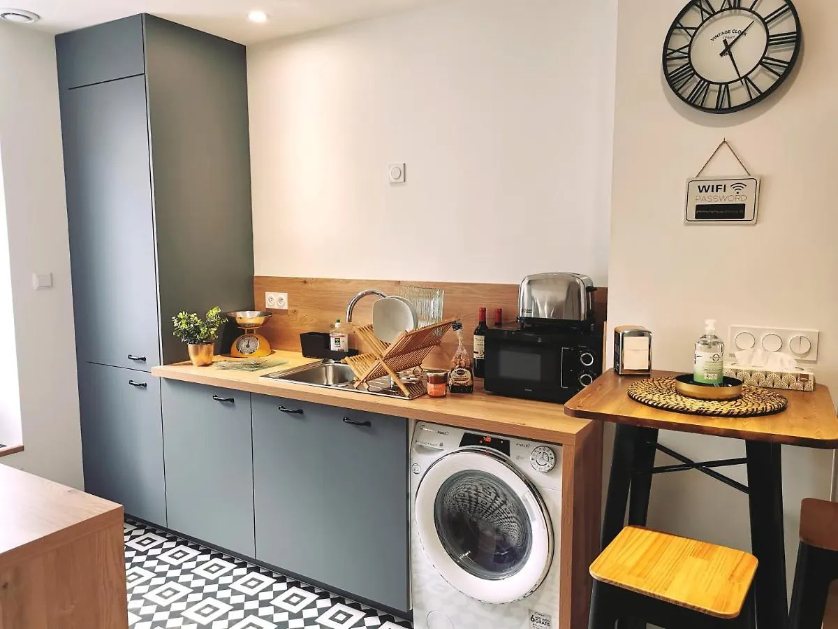 Premier Chapitre - Design Et Charme De L'Ancien En Coeur De Ville Saint-Brieuc Apartment