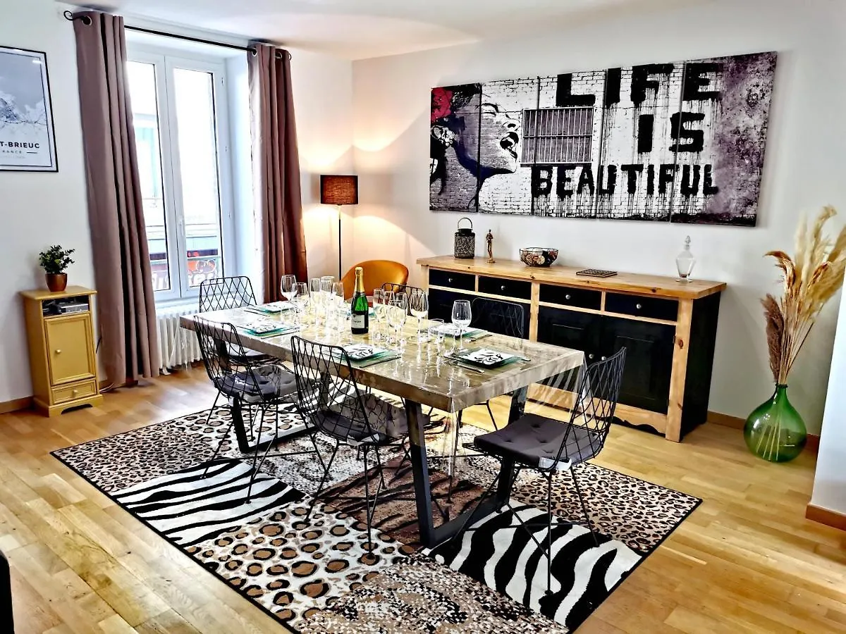 Premier Chapitre - Design Et Charme De L'Ancien En Coeur De Ville Saint-Brieuc Apartment